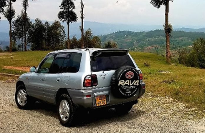 Toyota Rav 4 for Safari